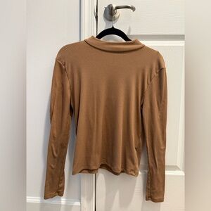 Camel Long Sleeve Top - Soft, Size Medium